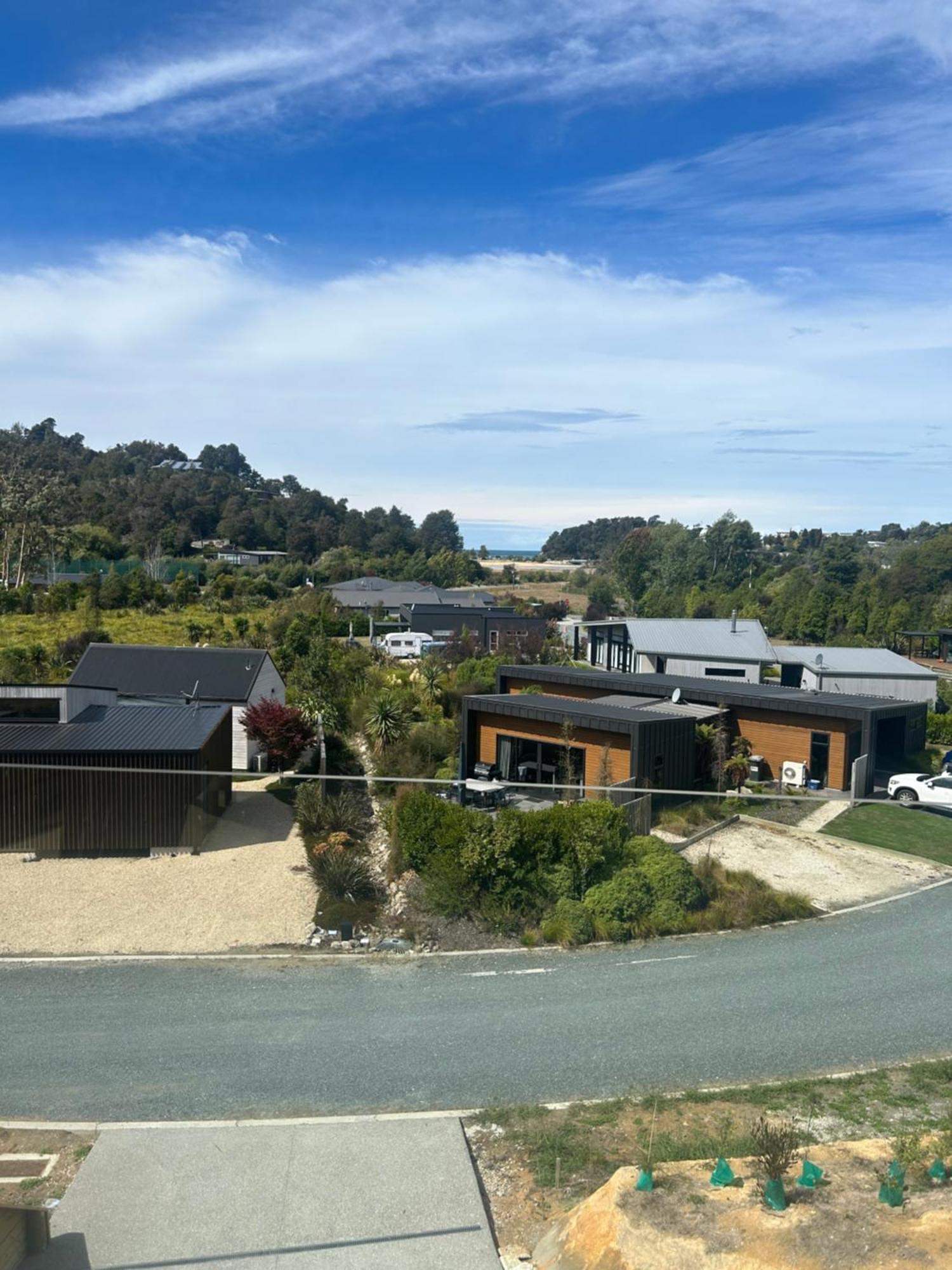 Kotare - Stunning Holiday home *